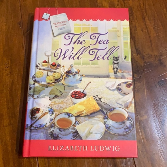 The Tea Will Tell (Tearoom Mysteries Series) hard cover‎ book - Picture 1 of 2
